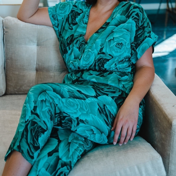 Zara Floral Botanical Rose Motif Teal / Emerald Jumper - Picture 8 of 9